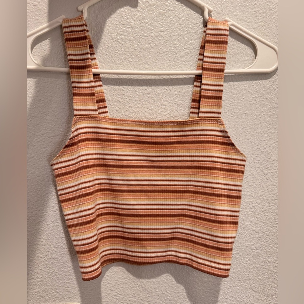 Cropped tank